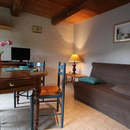 Feriehus Saint-ilpize, 4 Pieces, 4 Personnes - Fr-1-582-172 *